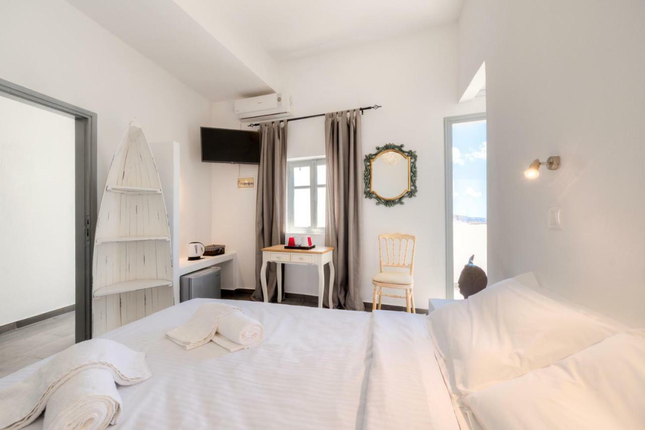 Katris Apartments Фира Екстериор снимка